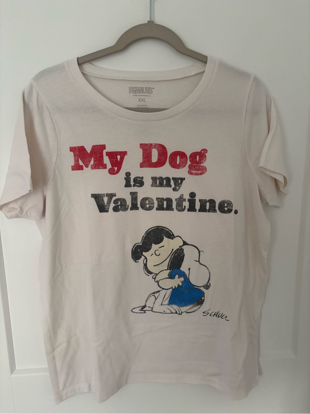 Peanuts Cream T-Shirt with Red & Blue Graphic